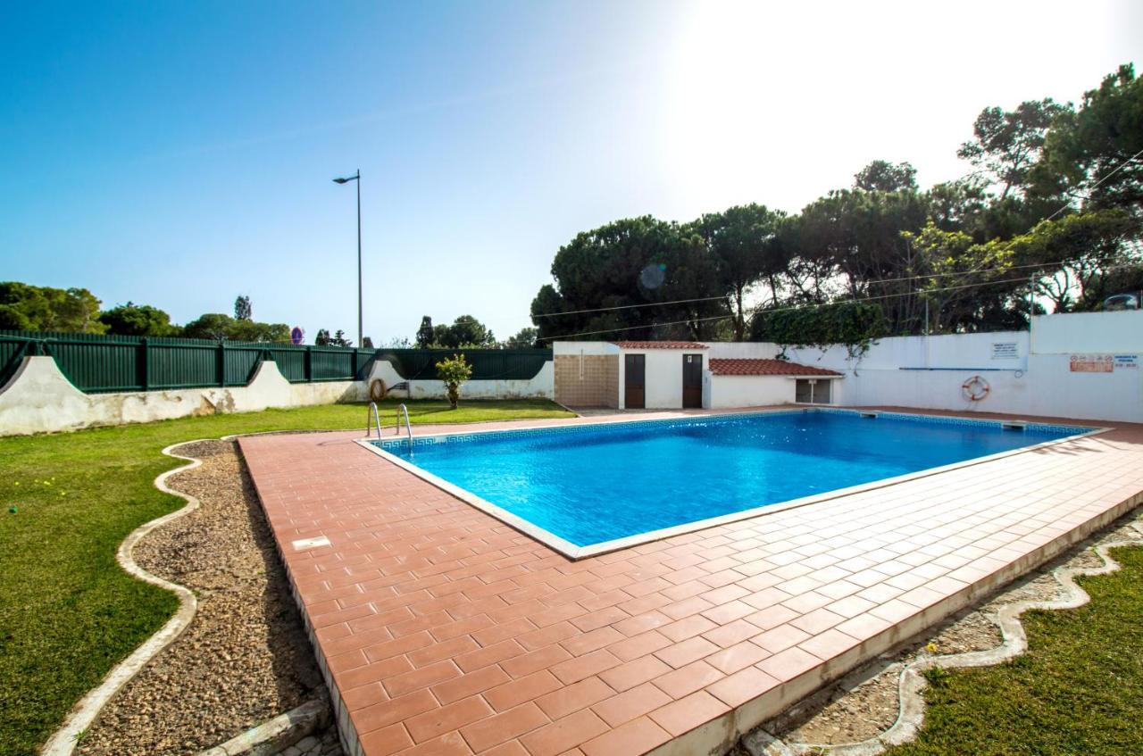 Ocean View Apartment - Pool And Sea View & Albufeira Center Exterior foto